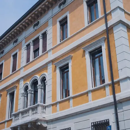 La Pieve - Storico Nel Cuore Di Lägenhet Padua